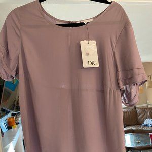 NWT DR2 Blouse